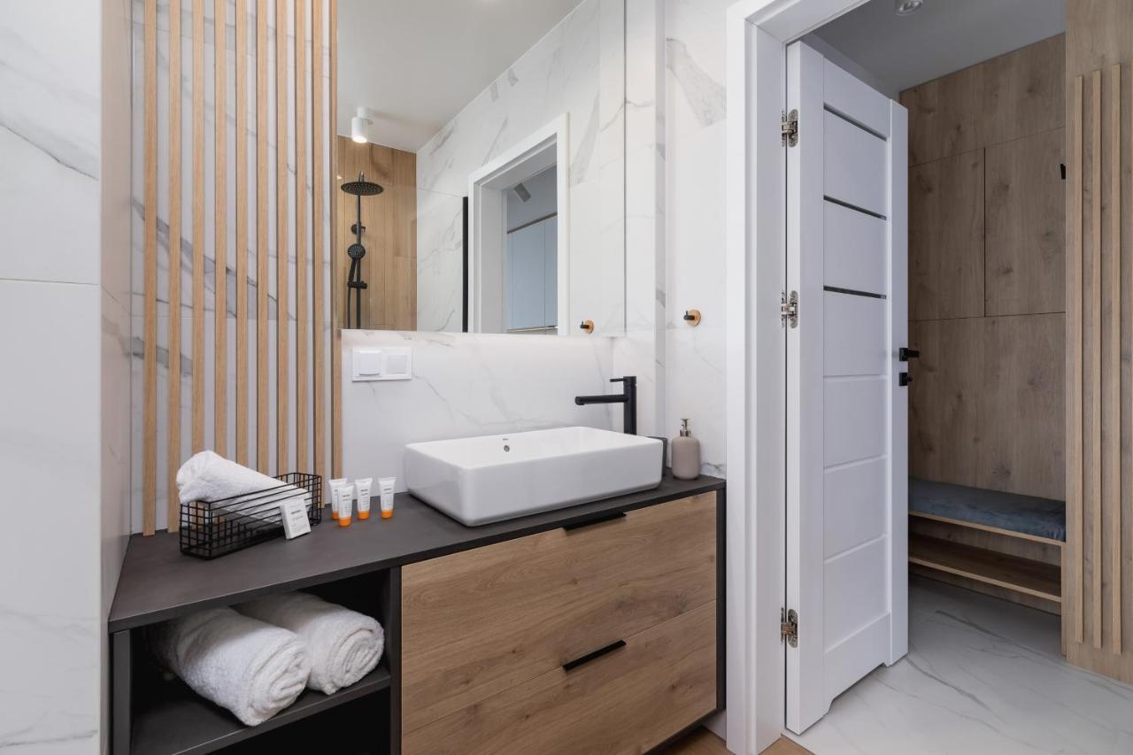 Deluxe Studio Cracow Arianska By Noclegi Renters Cracovia Exterior foto