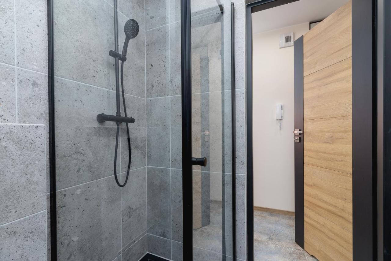 Deluxe Studio Cracow Arianska By Noclegi Renters Cracovia Exterior foto